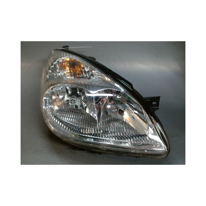 PHARE DROIT CITROEN C5 2001-2004