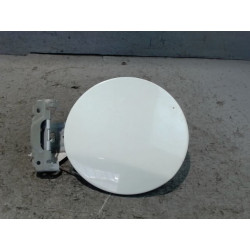 VOLET DE TRAPPE CARBURANT