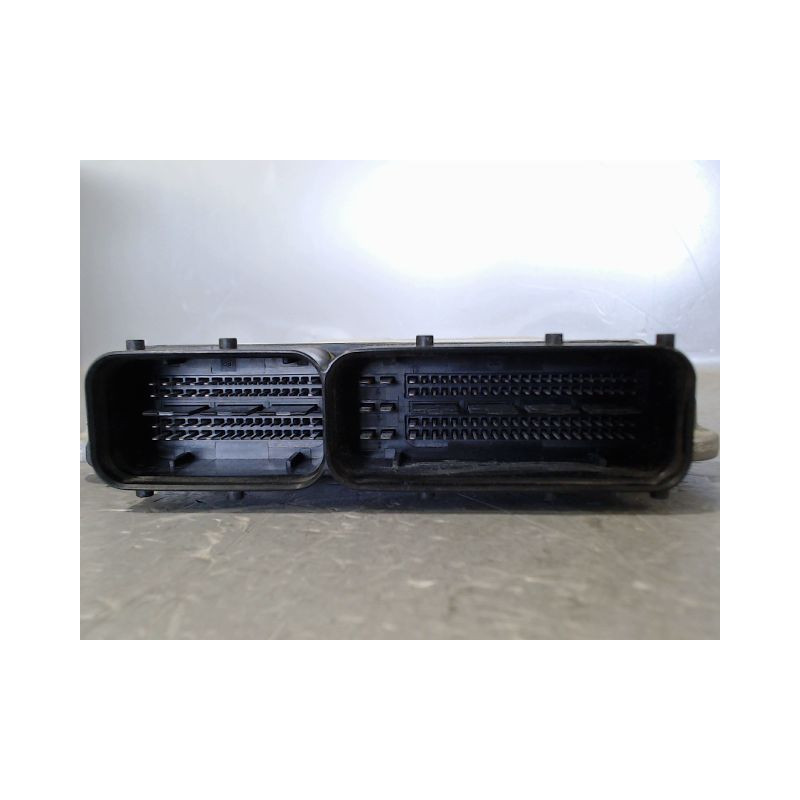 CALCULATEUR MOTEUR VOLKSWAGEN GOLF
