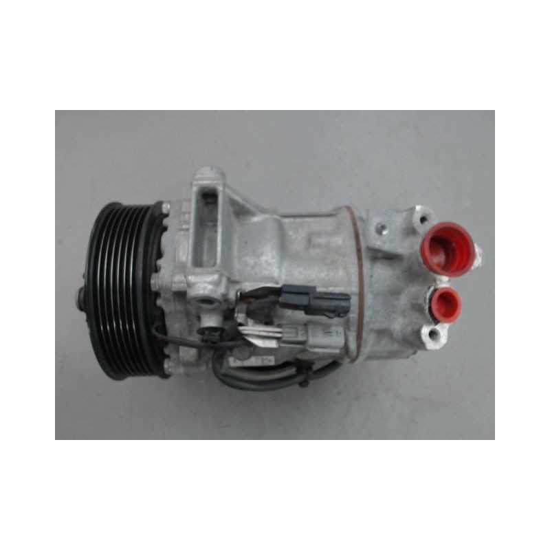 COMPRESSEUR AIR CONDITIONNE RENAULT CLIO