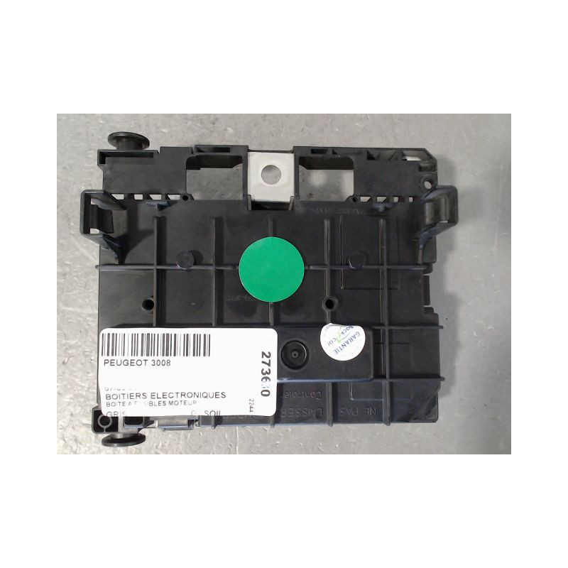 BOITE A FUSIBLES PEUGEOT 3008