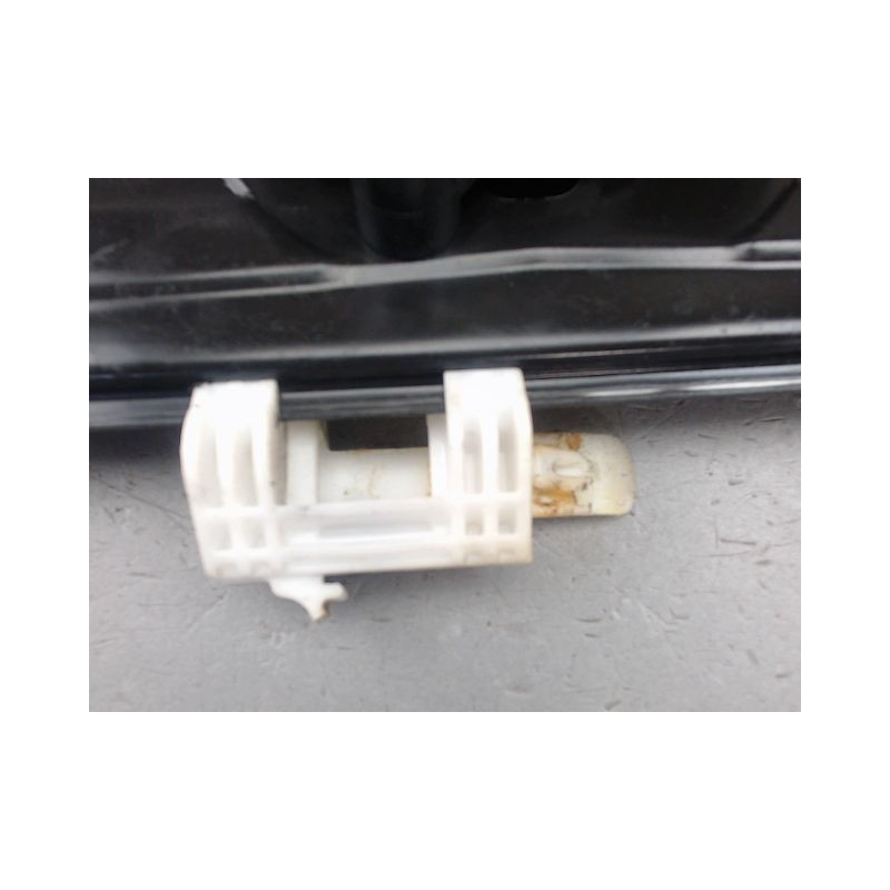 MECANISME LEVE-GLACE AVANT DROIT FIAT 500