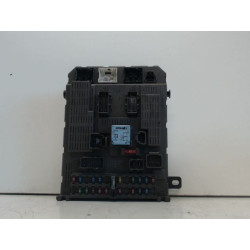 PLATINE FUSIBLE HABITACLE