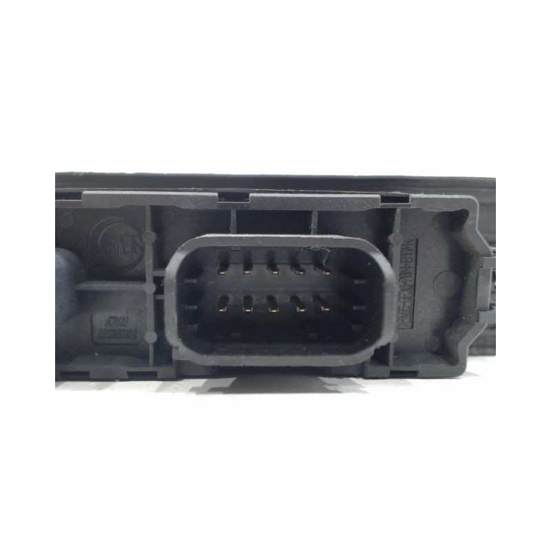 CONTACTEUR PORTE ARRIERE DROIT PEUGEOT 807