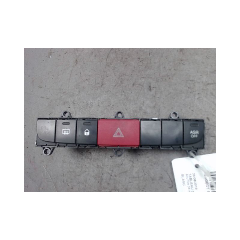 BOUTON DE WARNING PEUGEOT BOXER