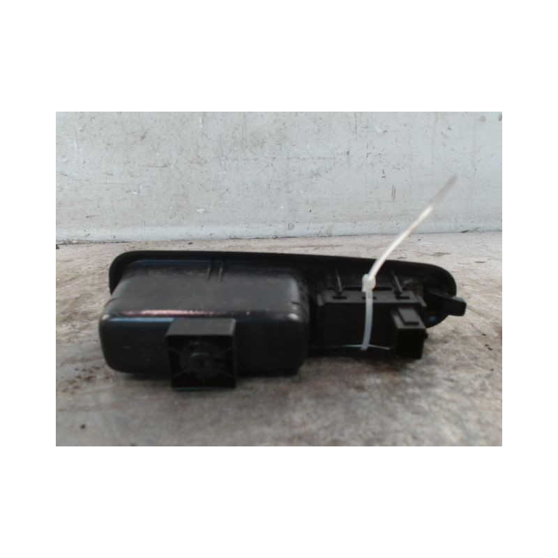 COMMANDE LEVE-GLACE PORTE ARG PEUGEOT 3008 2009-