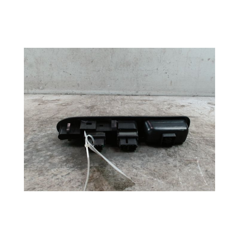 COMMANDE LEVE-GLACE PORTE AVG PEUGEOT 307 2001-2005