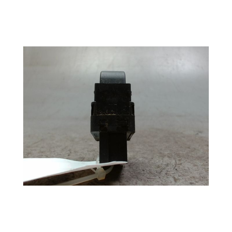 COMMANDE LEVE-GLACE PORTE AVG PEUGEOT 206 5P