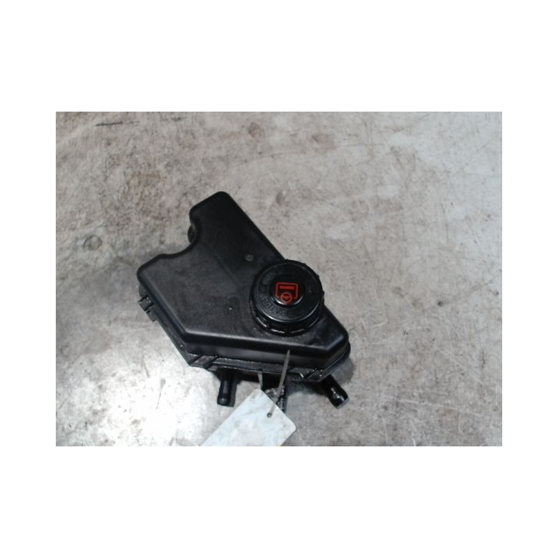 RESERVOIR POMPE DIRECTION CITROEN XSARA PICASSO