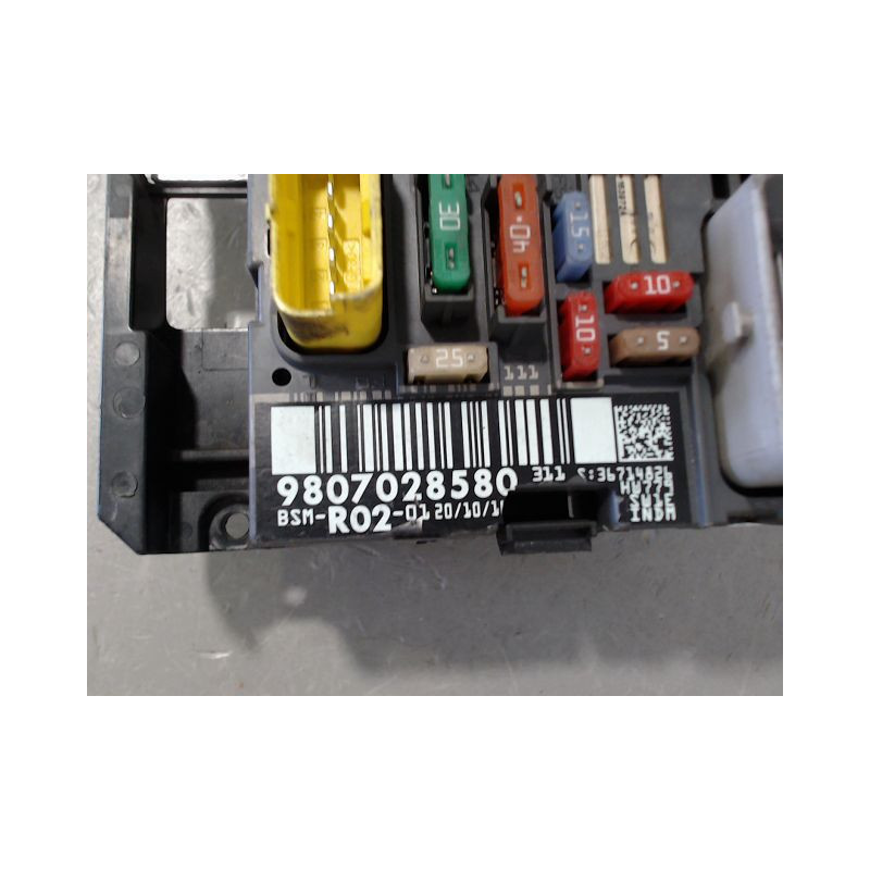 BOITE A FUSIBLES CITROEN C4 PICASSO