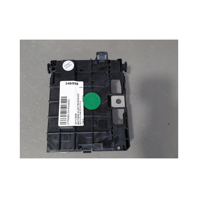 BOITE A FUSIBLES CITROEN C4 PICASSO