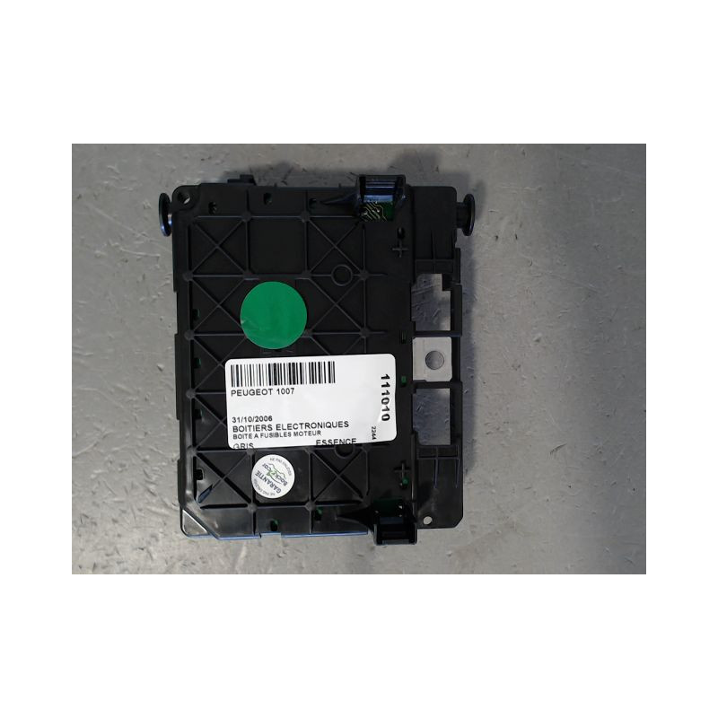 BOITE A FUSIBLES PEUGEOT 1007