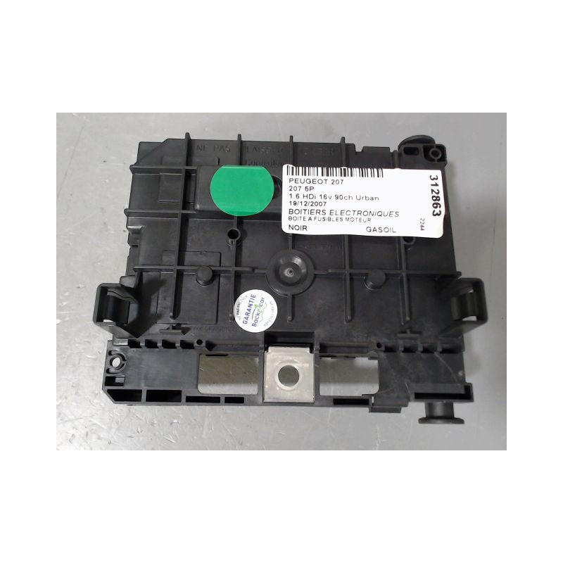 BOITE A FUSIBLES PEUGEOT 207 5P