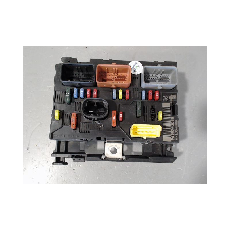 BOITE A FUSIBLES PEUGEOT 307 2005-2007