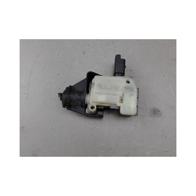 ACTIONNEUR TRAPPE CARBURANT PEUGEOT 508