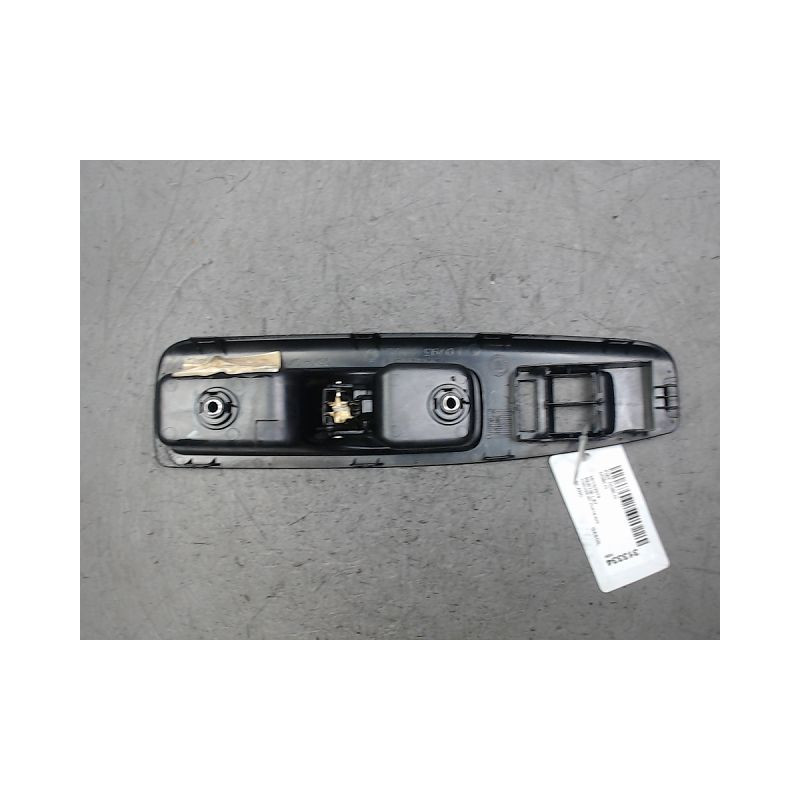 POIGNEE INTERIEURE PORTE AVANT GAUCHE FIAT DOBLO