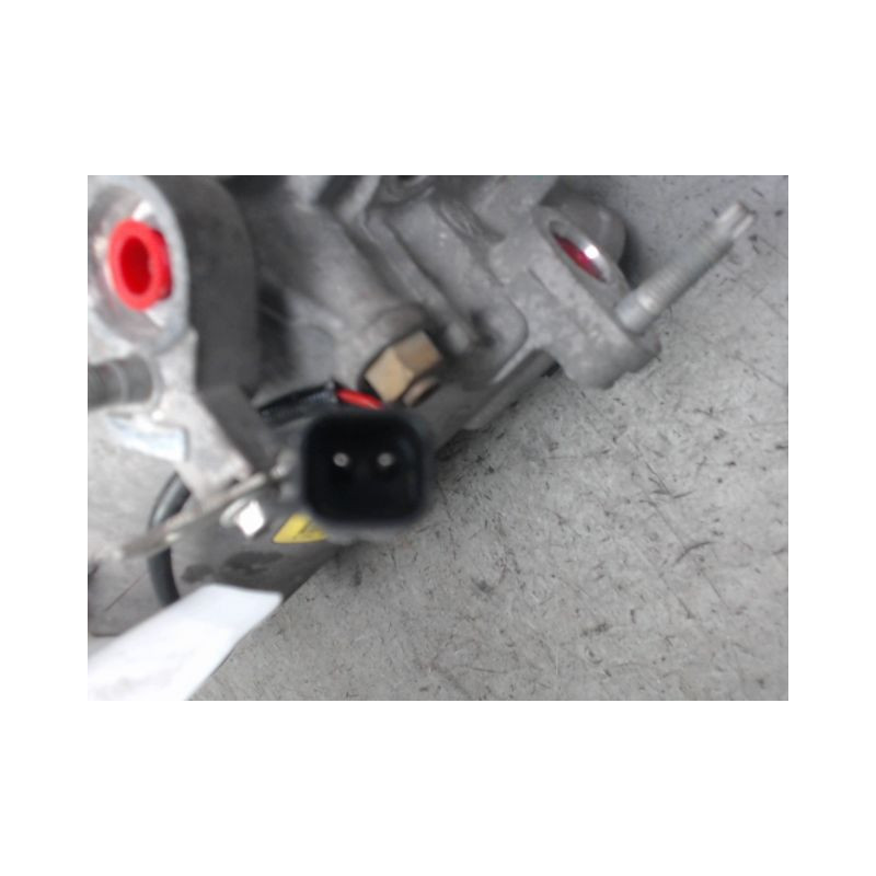COMPRESSEUR AIR CONDITIONNE FORD B-MAX