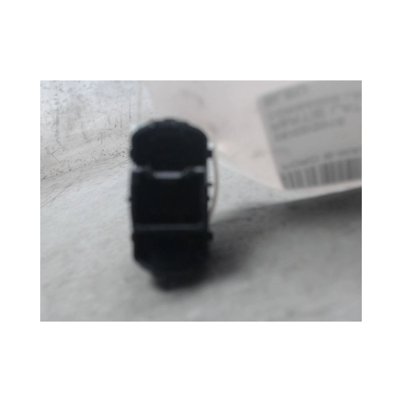 COMMANDE LEVE-GLACE PORTE ARD FORD B-MAX