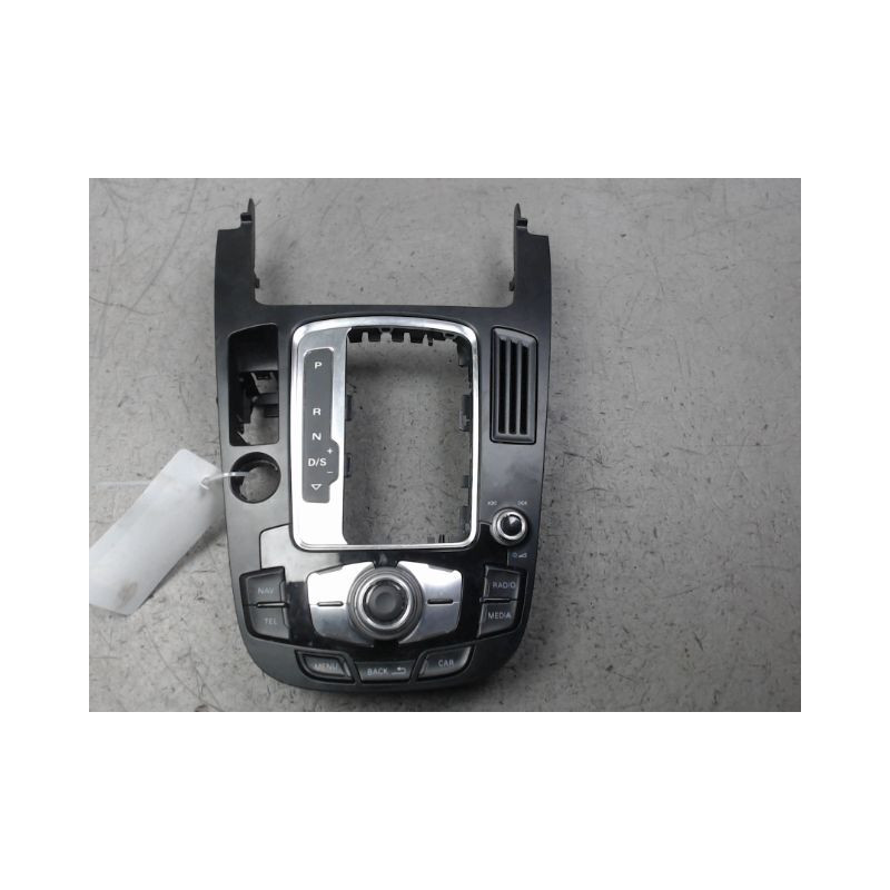 COMMANDE GPS AUDI A5