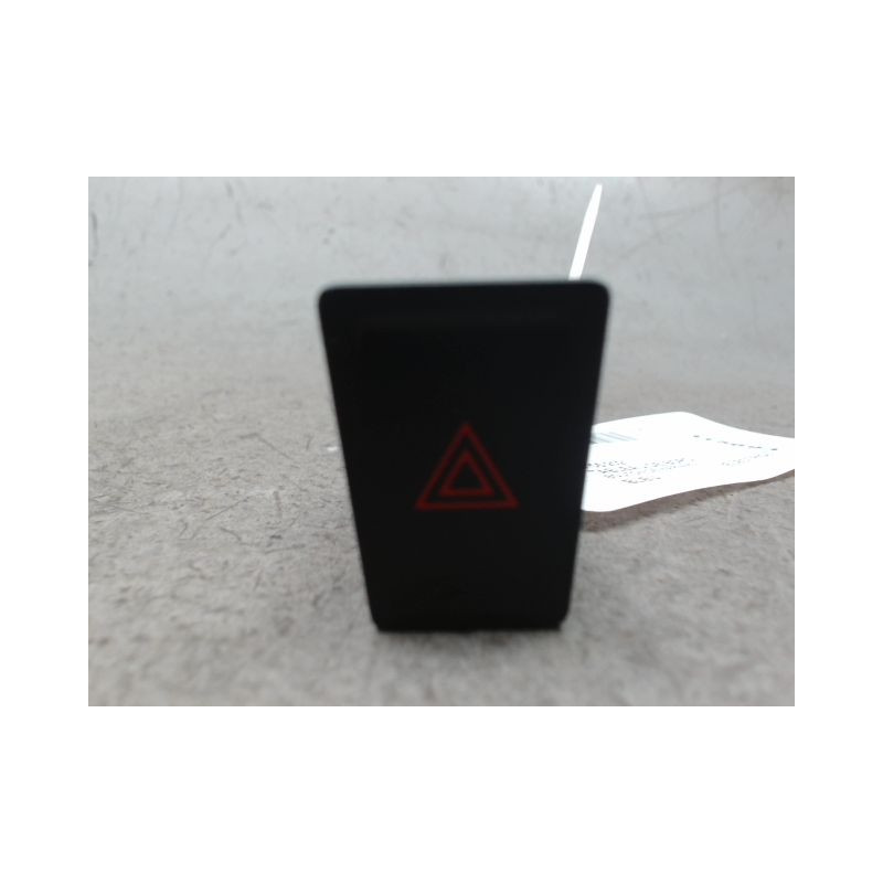 BOUTON DE WARNING B.M.W. I3