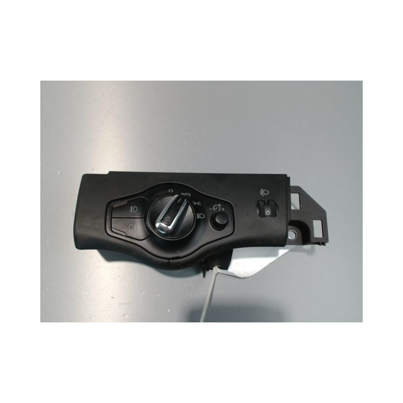 COMMANDE ECLAIRAGE AUDI A4 2008-
