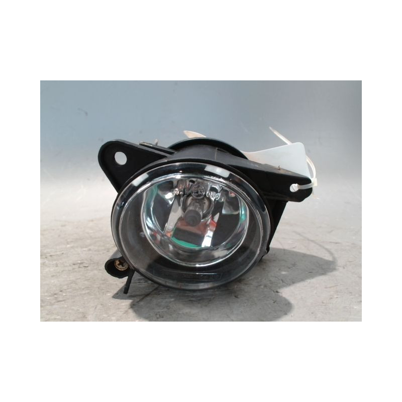 PHARE ANTIBROUILLARD AVANT GAUCHE VOLKSWAGEN POLO 99-2001