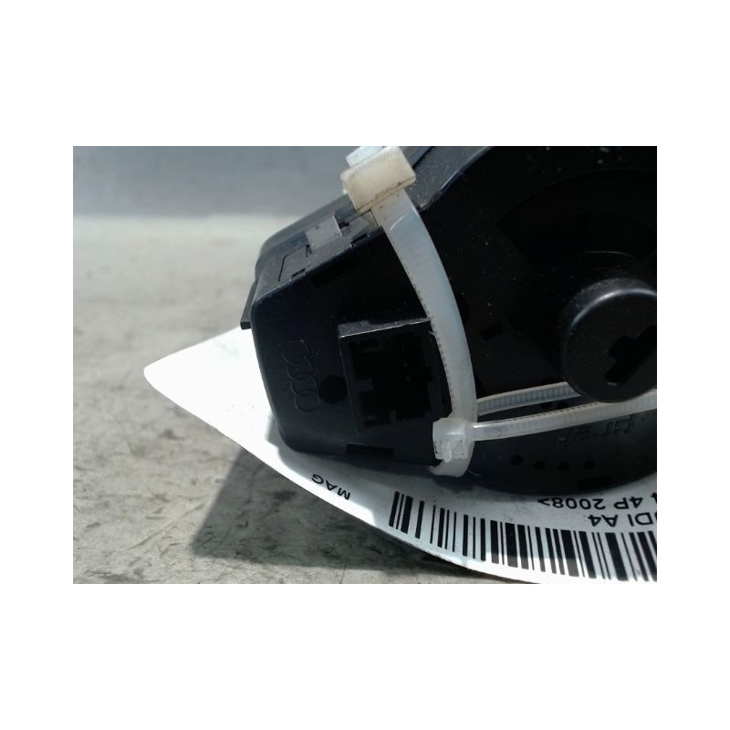 COMMANDE ECLAIRAGE AUDI A4 2008-