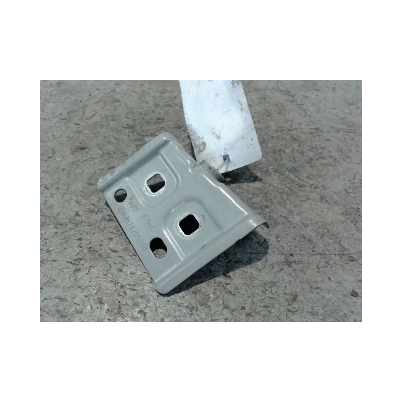 SUPPORT AILE AVG MERCEDES GLB