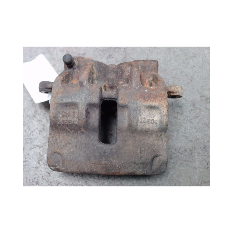 ETRIER DE FREIN AVANT GAUCHE LAND ROVER R.ROVER