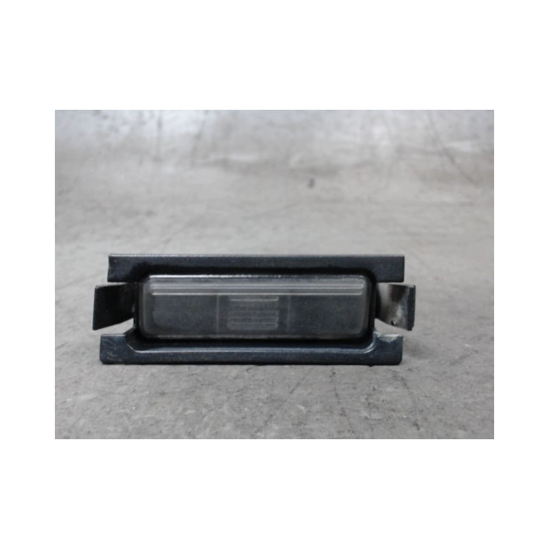ECLAIREUR PLAQUE DE POLICE GAUCHE HYUNDAI I30