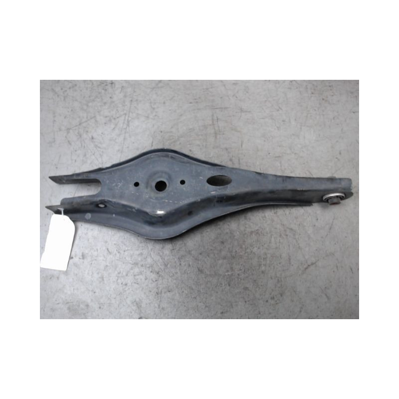 TRIANGLE INFERIEUR ARRIERE DROIT KIA NIRO