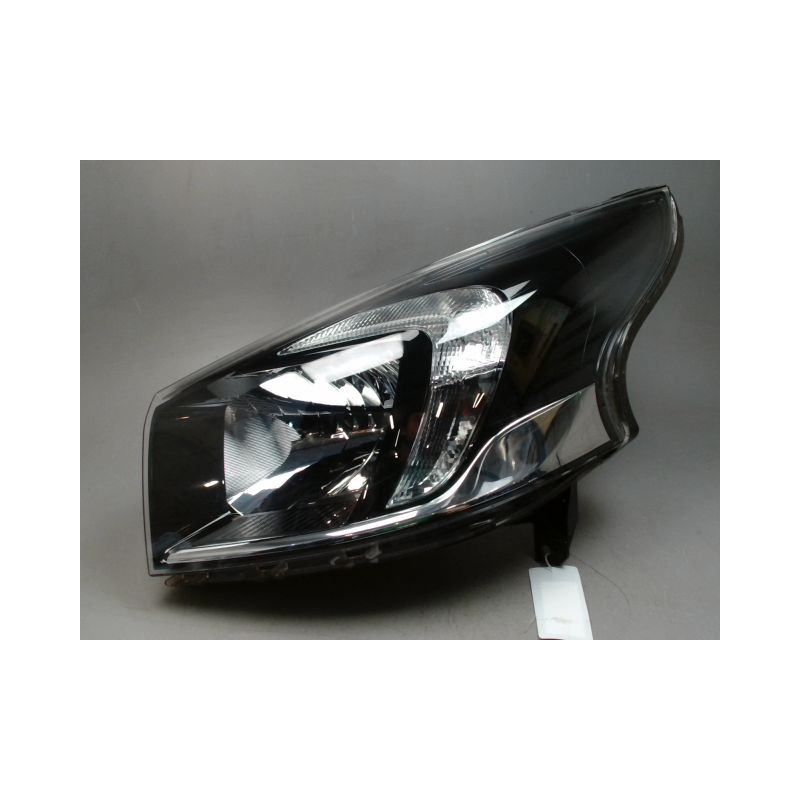 PHARE GAUCHE OPEL VIVARO