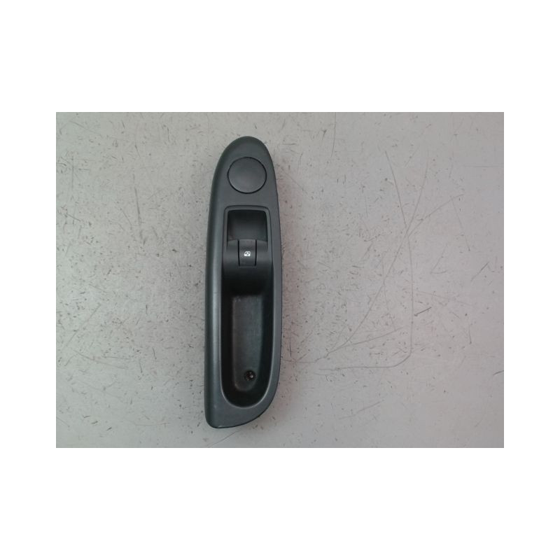 COMMANDE LEVE-GLACE PORTE AVD RENAULT CLIO III Phase 2 2009-2014