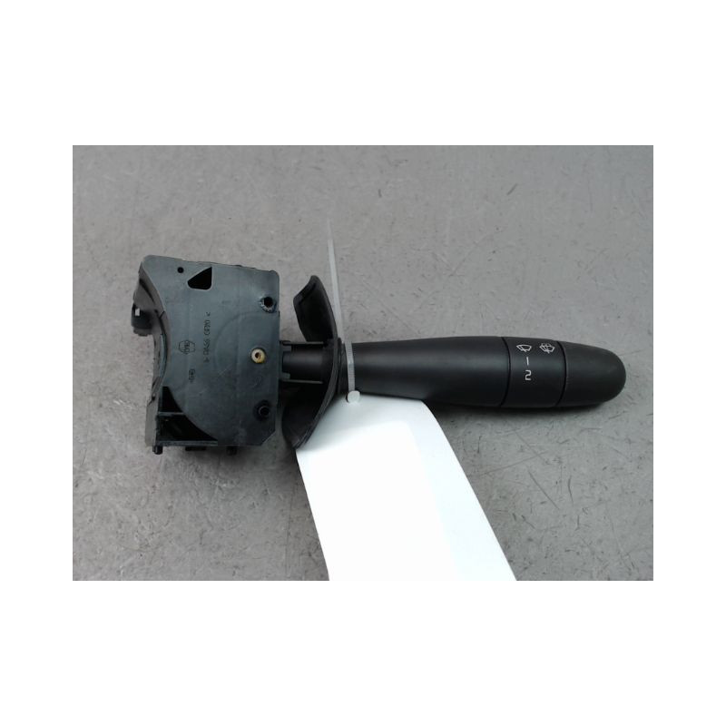 COMMANDE ESSUIE GLACE DACIA LOGAN BERL. I Phase 2 2008-2012