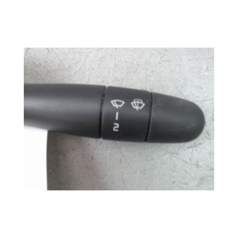 COMMANDE ESSUIE GLACE DACIA LOGAN BERL. I Phase 2 2008-2012