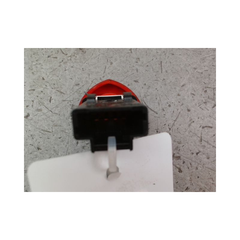 BOUTON DE WARNING RENAULT CLIO III Phase 2 2009-2014