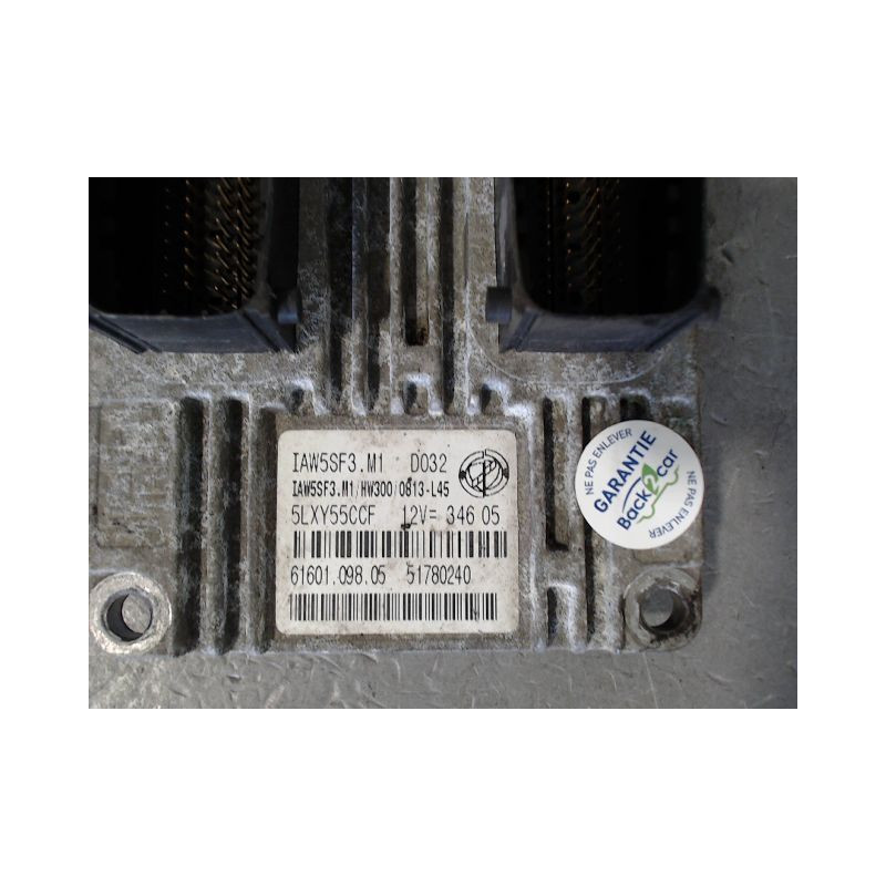 CALCULATEUR MOTEUR FIAT PUNTO