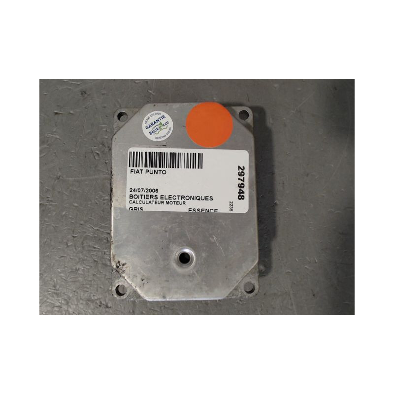 CALCULATEUR MOTEUR FIAT PUNTO