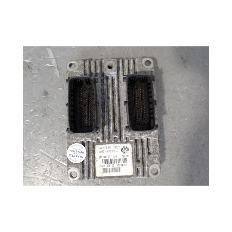 CALCULATEUR MOTEUR FIAT PUNTO