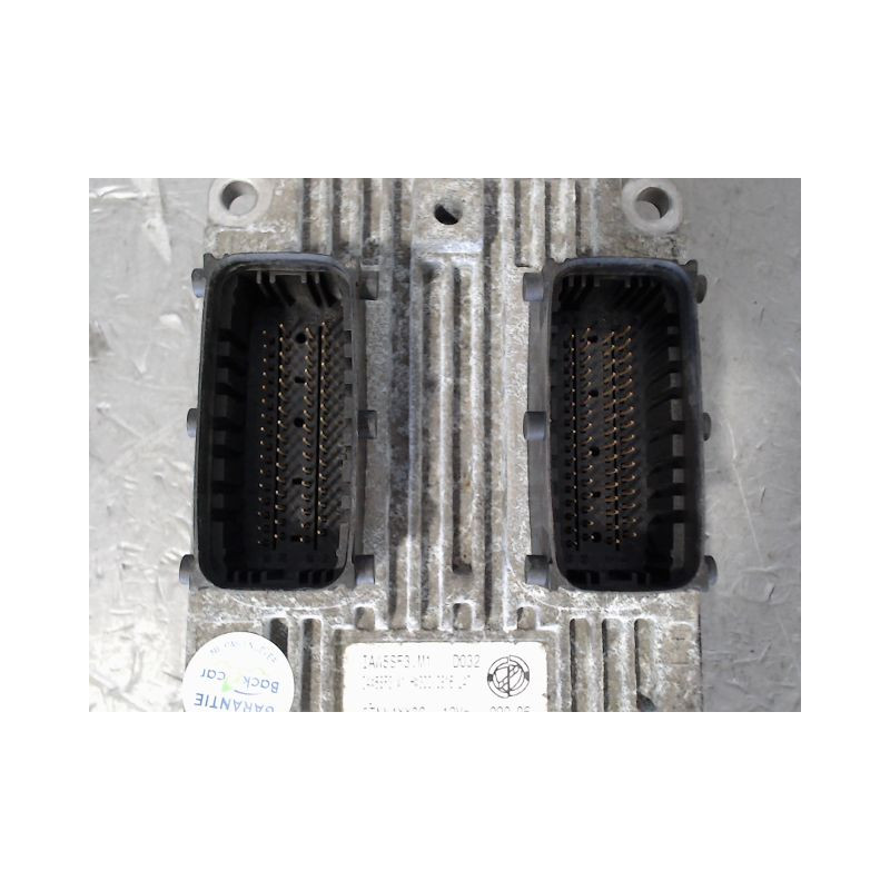 CALCULATEUR MOTEUR FIAT PUNTO