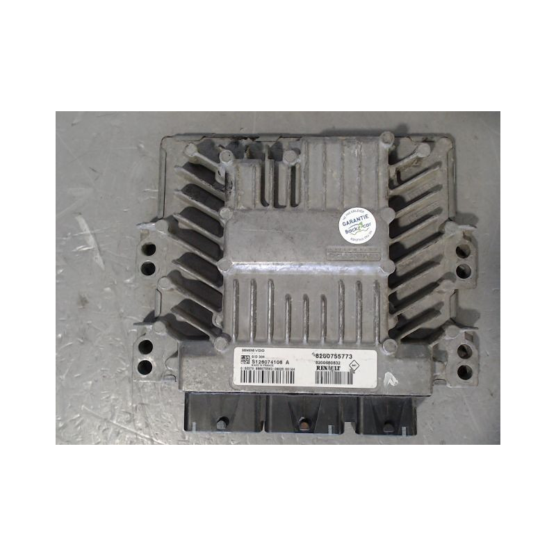 CALCULATEUR MOTEUR RENAULT CLIO