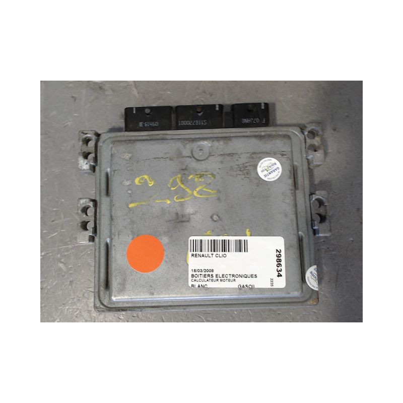 CALCULATEUR MOTEUR RENAULT CLIO