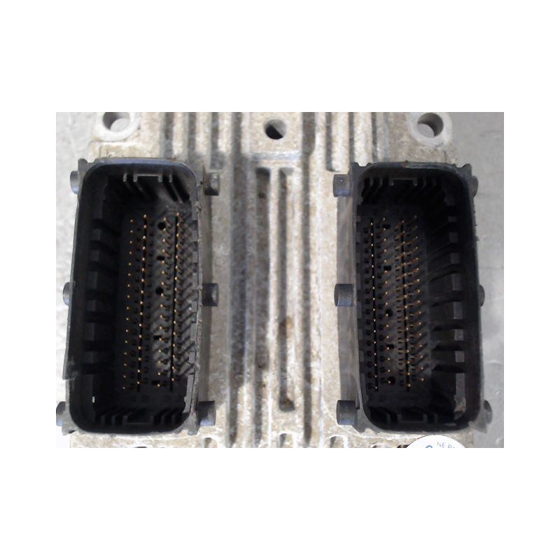 CALCULATEUR MOTEUR FIAT PUNTO