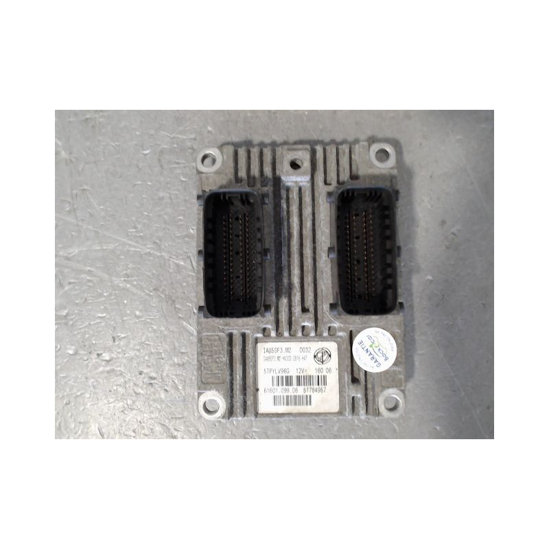 CALCULATEUR MOTEUR FIAT PUNTO