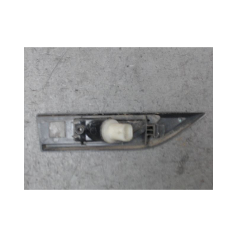 REPETITEUR AILE GAUCHE VOLKSWAGEN CADDY
