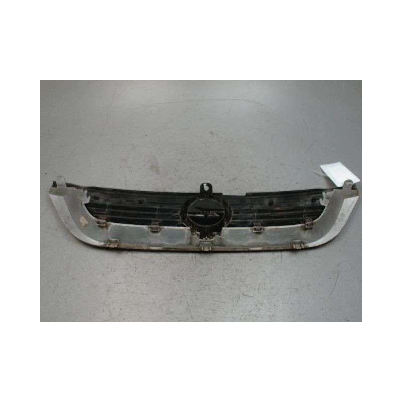 CALANDRE OPEL VECTRA 95-99
