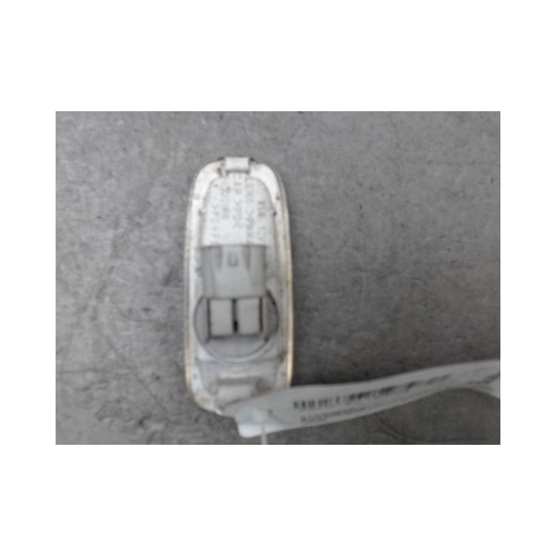 REPETITEUR AILE DROIT DAIHATSU TERIOS