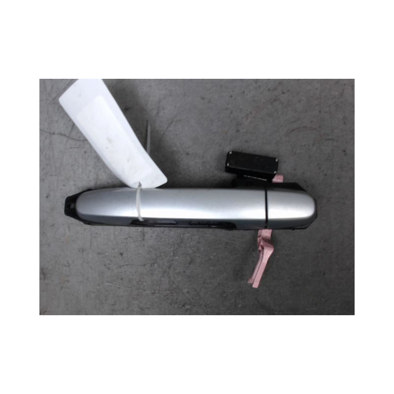 POIGNEE EXTERIEURE PORTE ARRIERE GAUCHE DAIHATSU TERIOS
