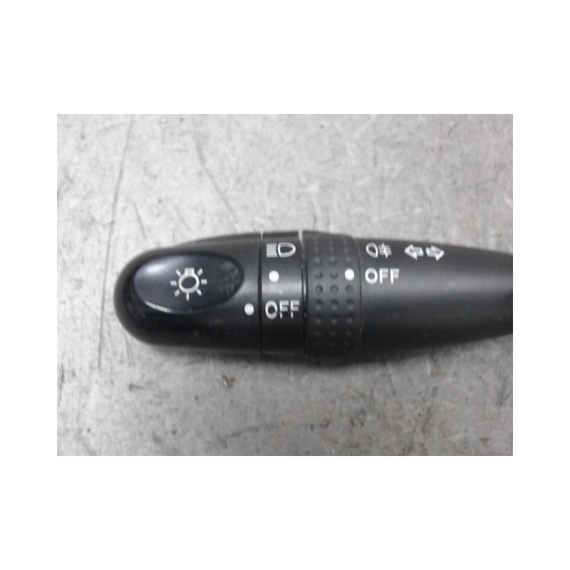 COMMANDE CLIGNOTANT DAIHATSU TERIOS