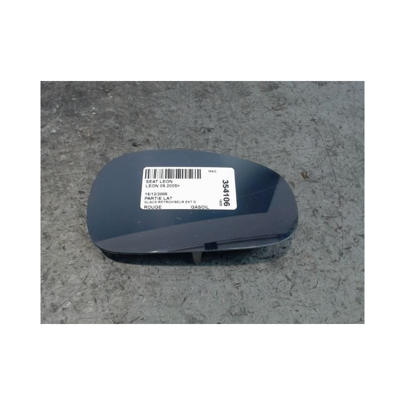 GLACE RETROVISEUR EXT D SEAT LEON 2005-